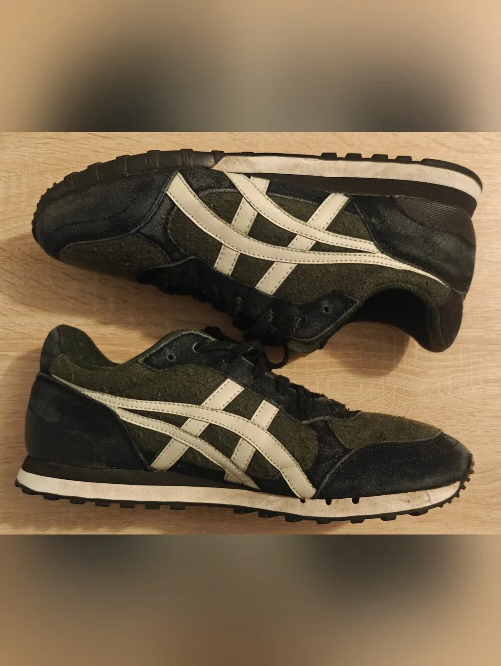 Onitsuka Tiger by Asics Men’s Green & White Runner Sneakers